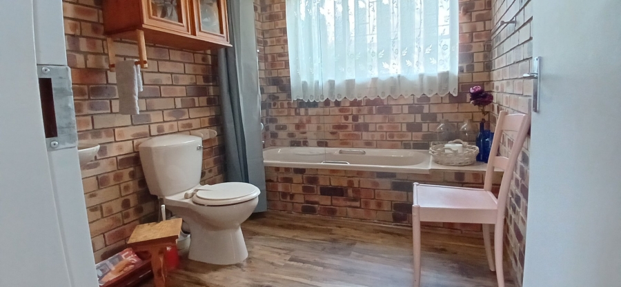  Bedroom Property for Sale in La Provance Free State